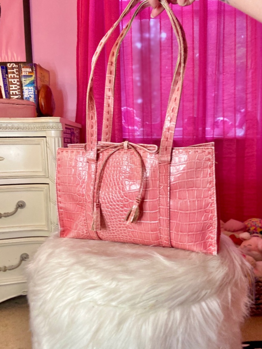 Liz Claiborne Coral Crocodile Faux Leather y2k Vintage Pink Purse Bow Accent - Picture 4 of 4